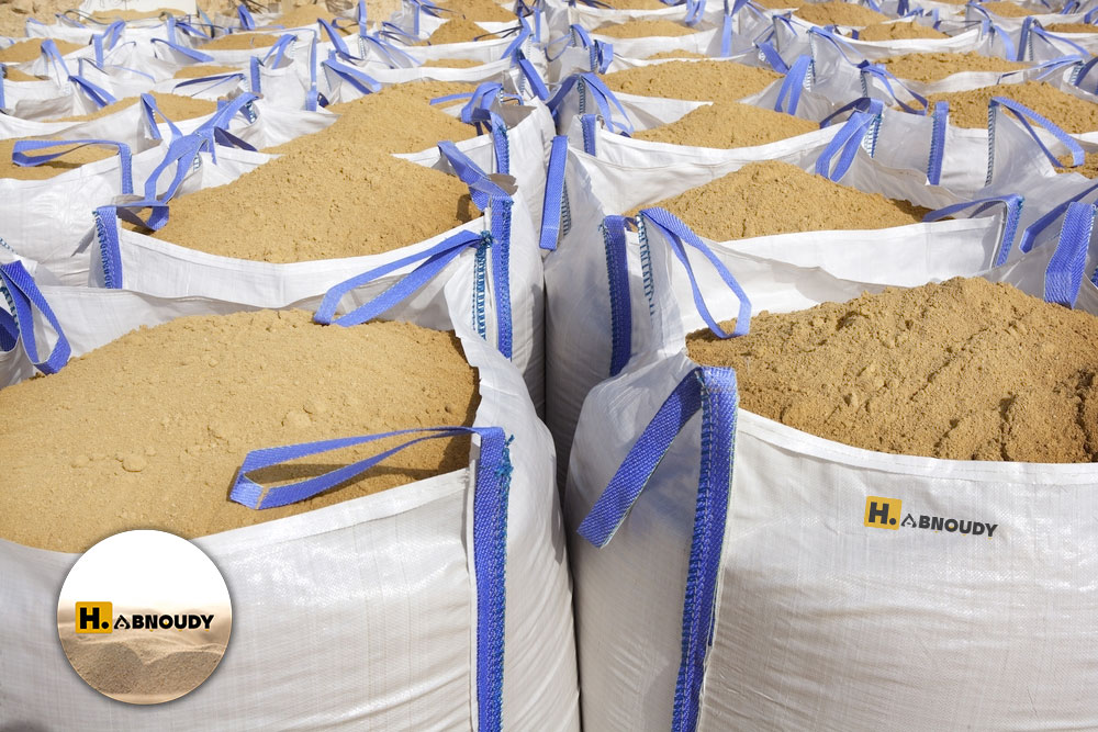 Silica sand packing